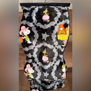 Cute 🥰 Halloween Peanuts SNOOPY Throw Berskire PVelvetLoft Soft & Plush 60”x 70”